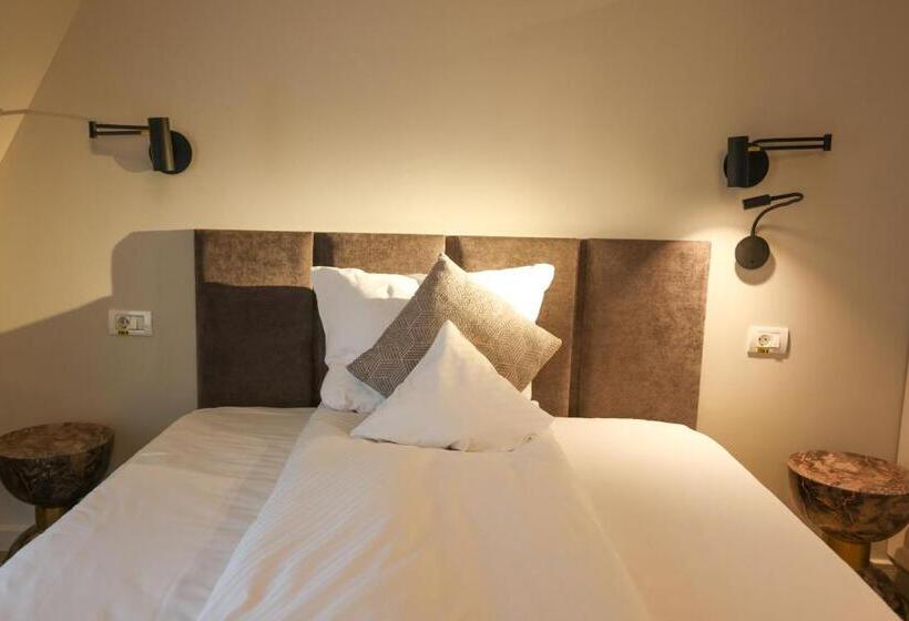 스탠다드 룸, Pensiunea Nora