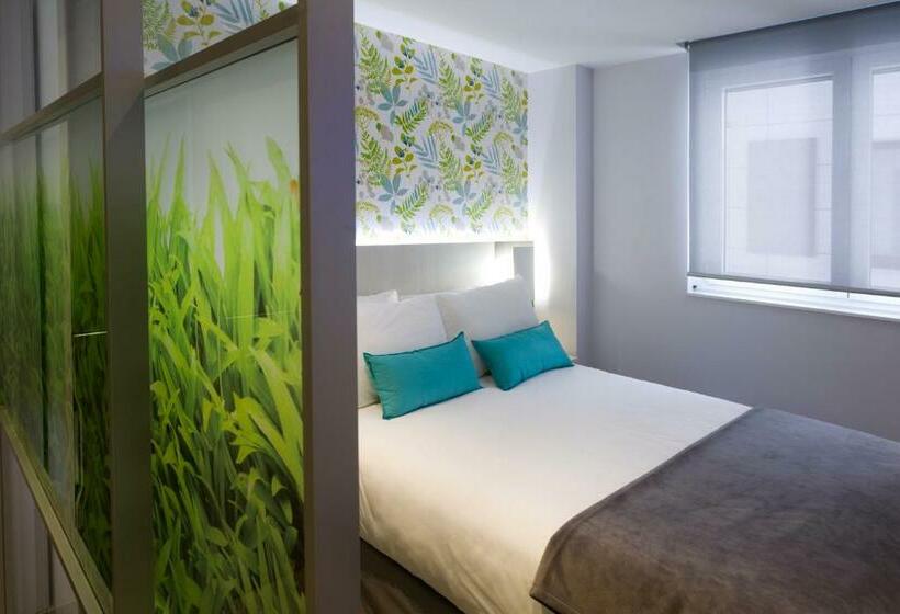 استودیوی استاندارد, Salamanca Suite Studios