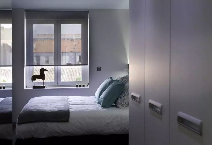 استودیوی استاندارد, Salamanca Suite Studios