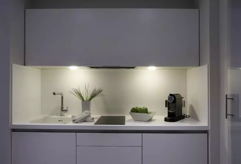 استودیوی استاندارد, Salamanca Suite Studios