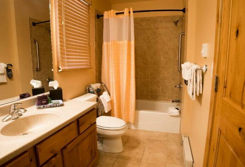 クイーンベッドのデラックスルーム, Silver Moon Inn