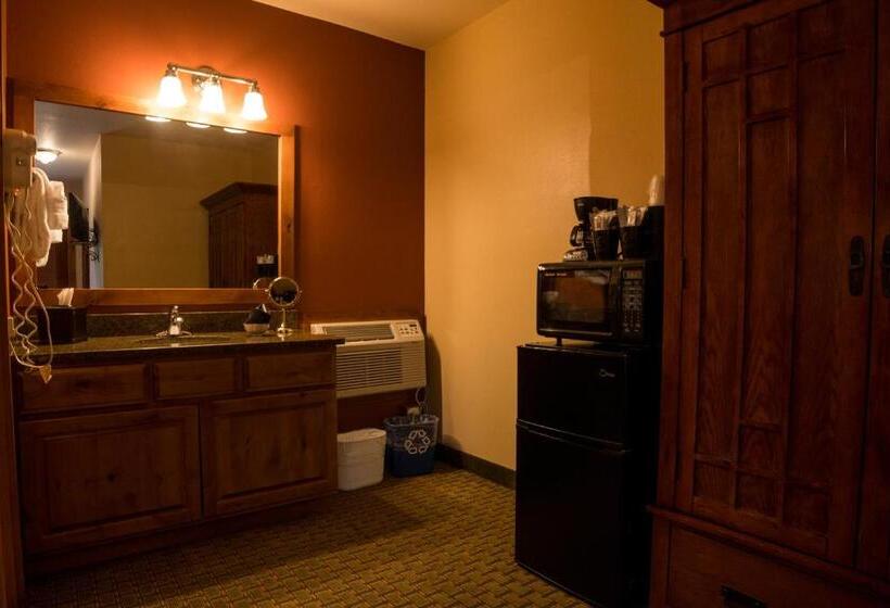 חדר סטנדרט עם מיטת קווין, Silver Moon Inn