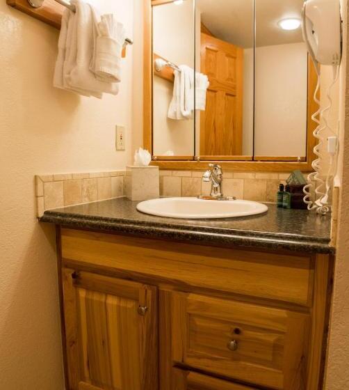 1階の1ベッドルームアパートメント, Silver Moon Inn