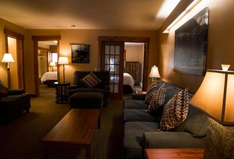 סוויטת 2 חדרי שינה, Silver Moon Inn