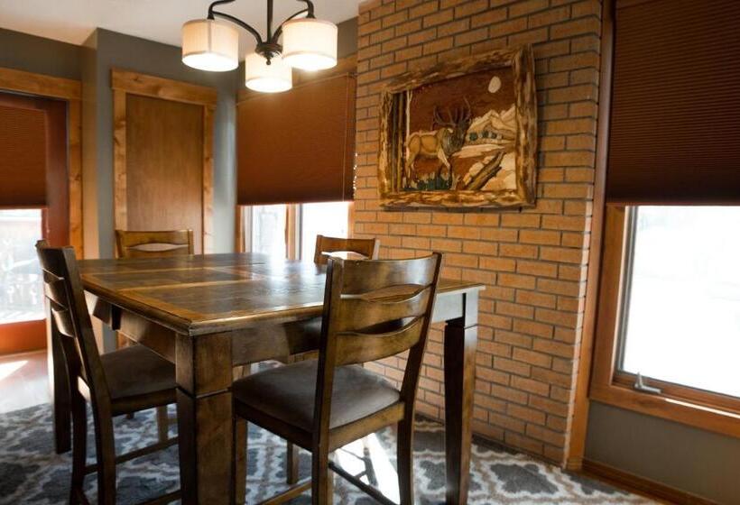 2ベッドスイートルーム, Silver Moon Inn