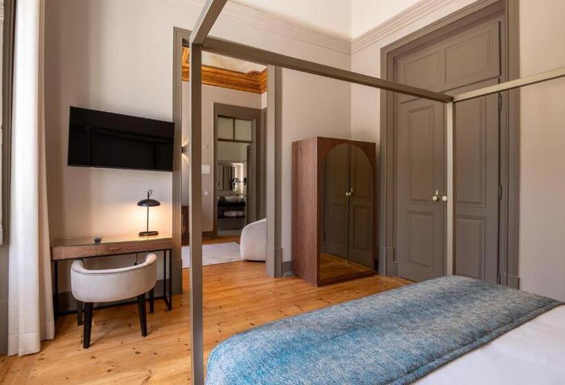 キングサイズベッドのデラックススイート, Lilases Boutique House & Garden