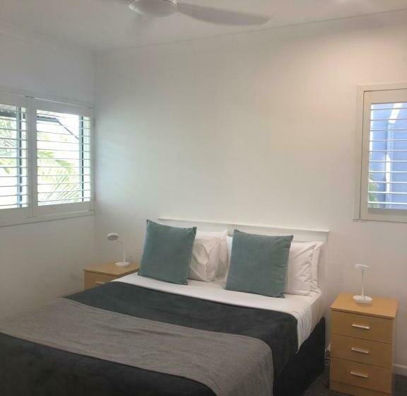 شقة غرفة واحدة, Twin Quays Noosa