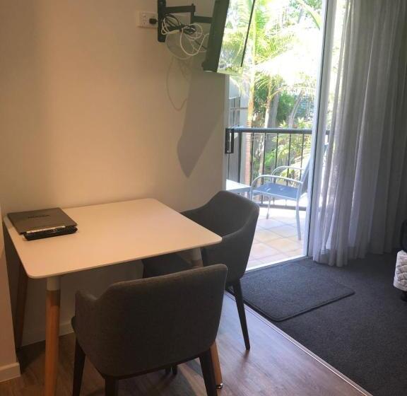 إستوديو قياسى, Twin Quays Noosa