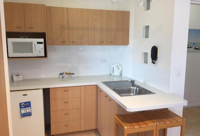 إستوديو قياسى, Twin Quays Noosa