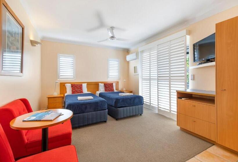إستوديو قياسى, Twin Quays Noosa