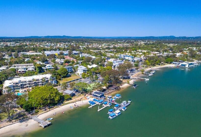 إستوديو قياسى, Twin Quays Noosa