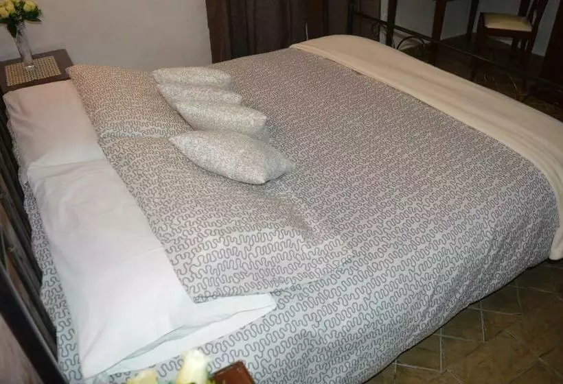 スタンダードルーム, Villa Tre Colli Agri B&b