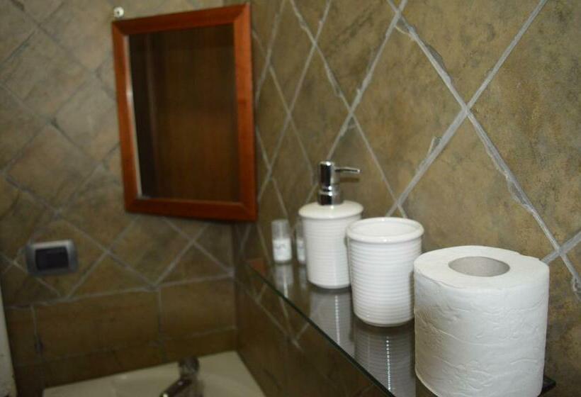 Номер Стандарт Трехместный, Villa Tre Colli Agri B&b