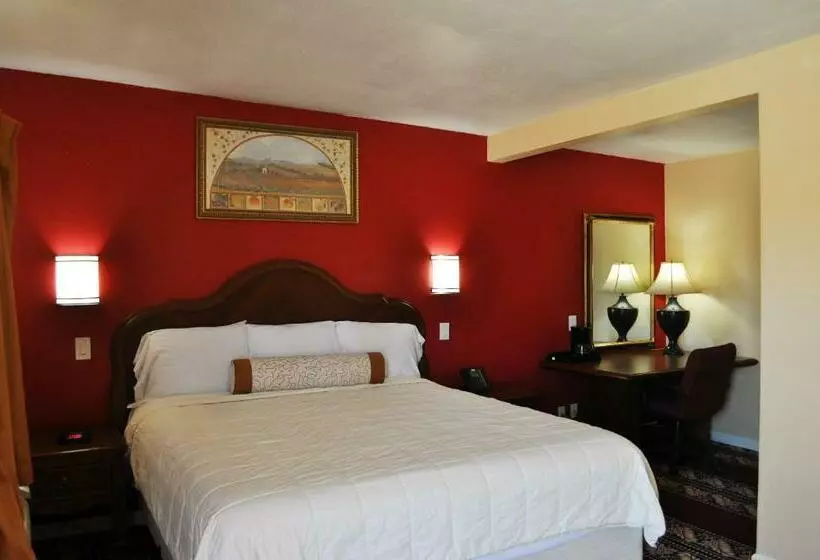 キングサイズベッドのデラックスルーム, A Nights Inn