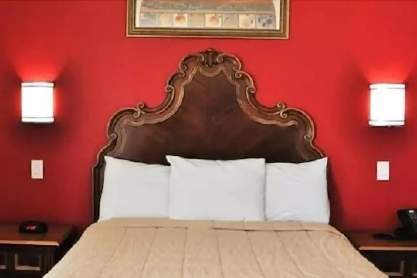 デラックスルーム, A Nights Inn
