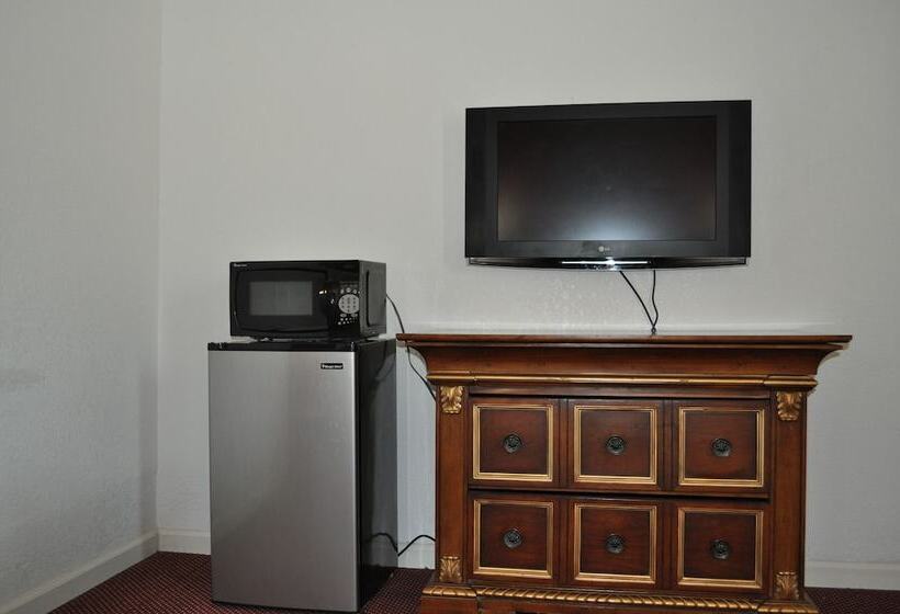 غرفة ديلوكس, A Nights Inn