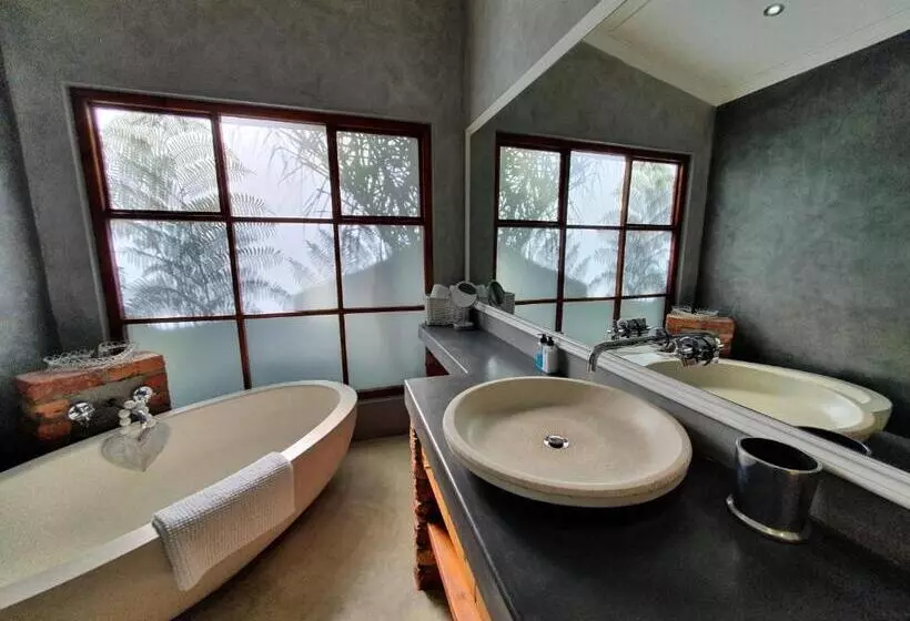 اتاق سوپریور, Two Fat Owls Guesthouse