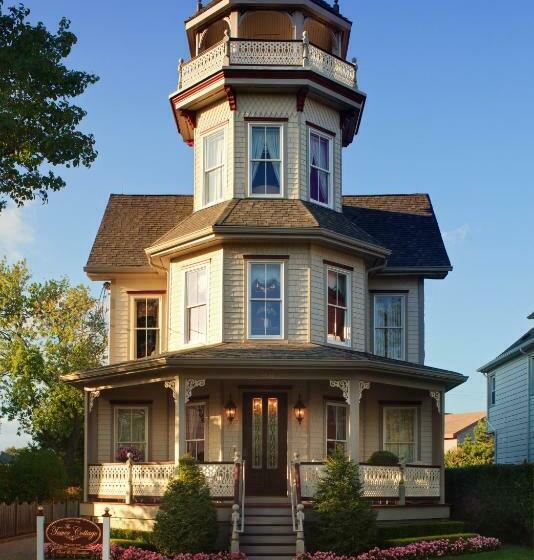 디럭스 룸 킹사이즈 침대, The Tower Cottage Bed And Breakfast
