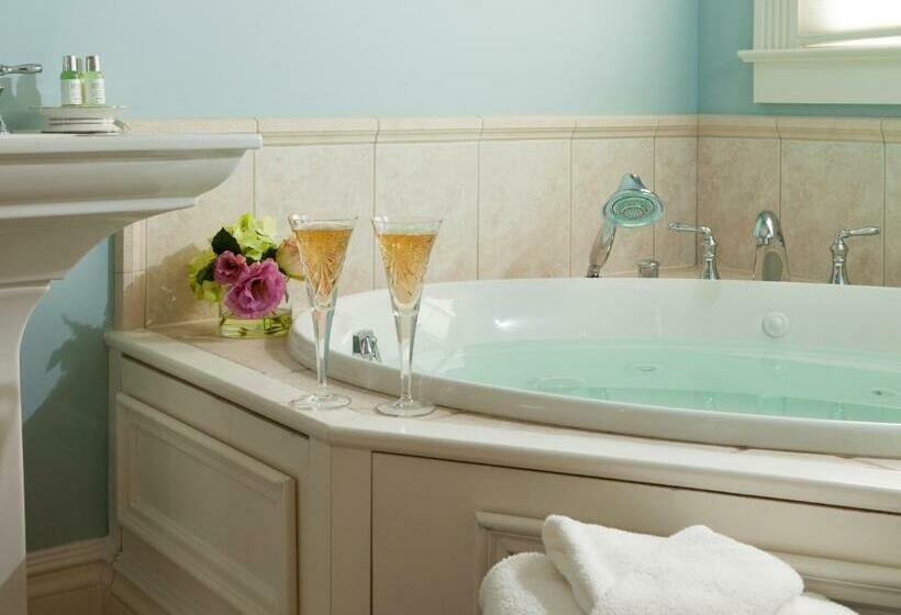 デラックスルーム, The Tower Cottage Bed And Breakfast