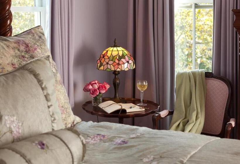 キングサイズベッドのデラックスルーム, The Tower Cottage Bed And Breakfast