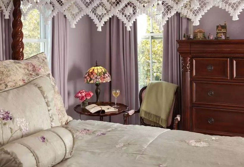 デラックスルーム, The Tower Cottage Bed And Breakfast