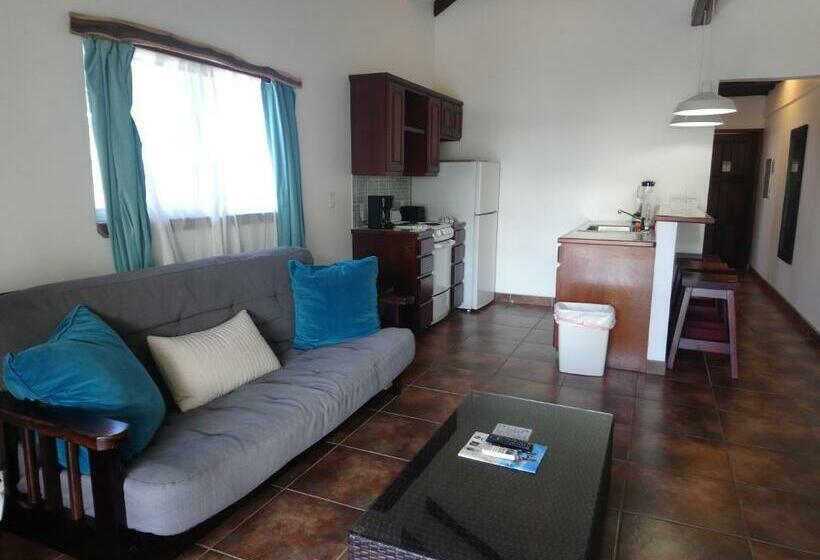 سوییت, Tres Cocos Resort