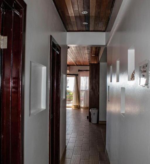 Deluxe Suite King Bed, Tres Cocos Resort