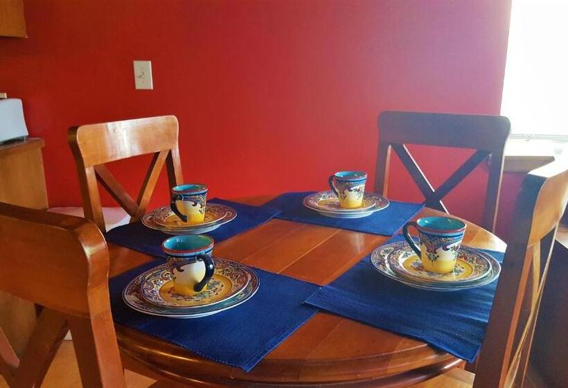 سوییت جونیور با چشمانداز دریا, Tres Cocos Resort