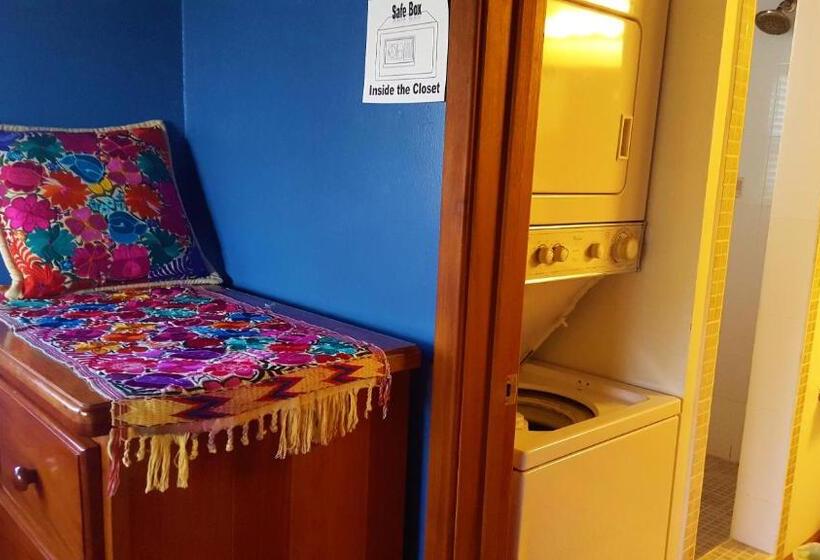 سوییت جونیور با چشمانداز دریا, Tres Cocos Resort