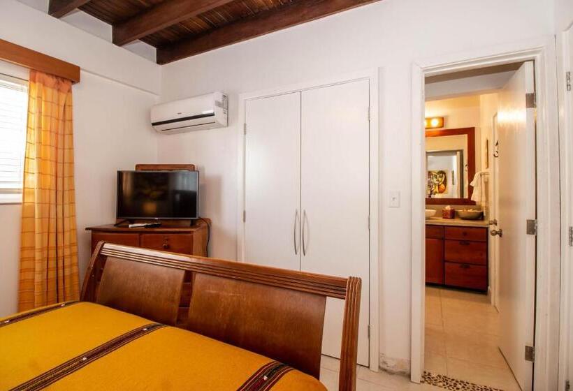 سوییت با چشمانداز دریا, Tres Cocos Resort