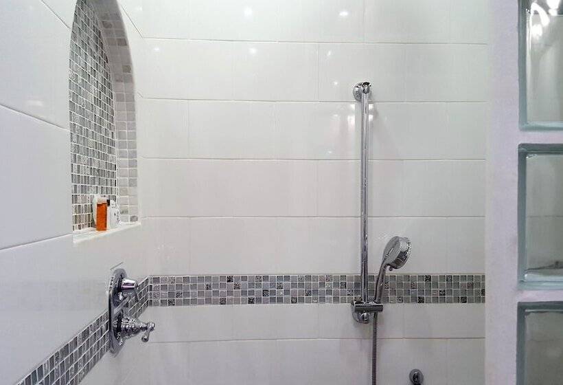 آپارتمان لوکس 2 خوابه, Tres Cocos Resort