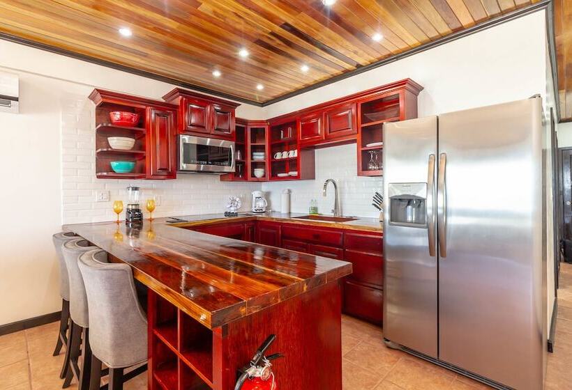 آپارتمان لوکس 1 خوابه, Tres Cocos Resort