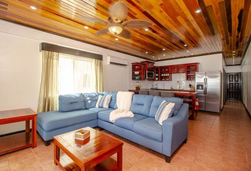 آپارتمان لوکس 1 خوابه, Tres Cocos Resort