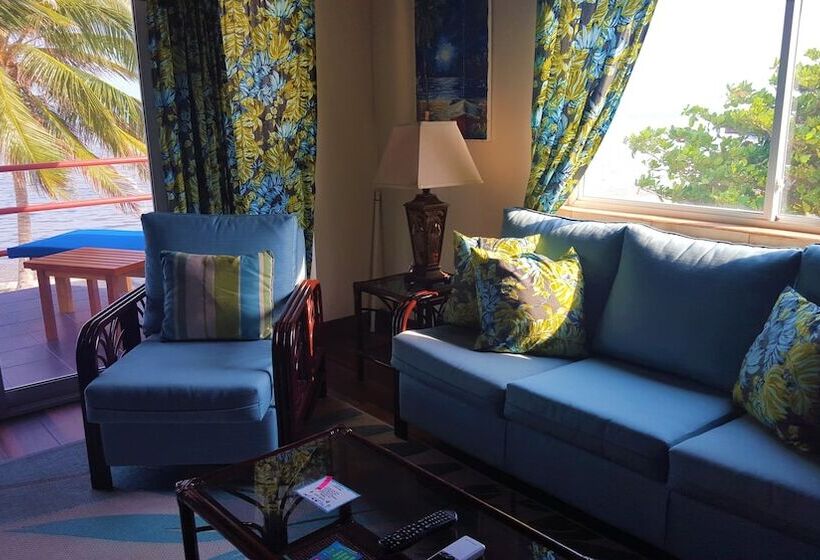 آپارتمان 1 خوابه با چشمانداز دریا, Tres Cocos Resort