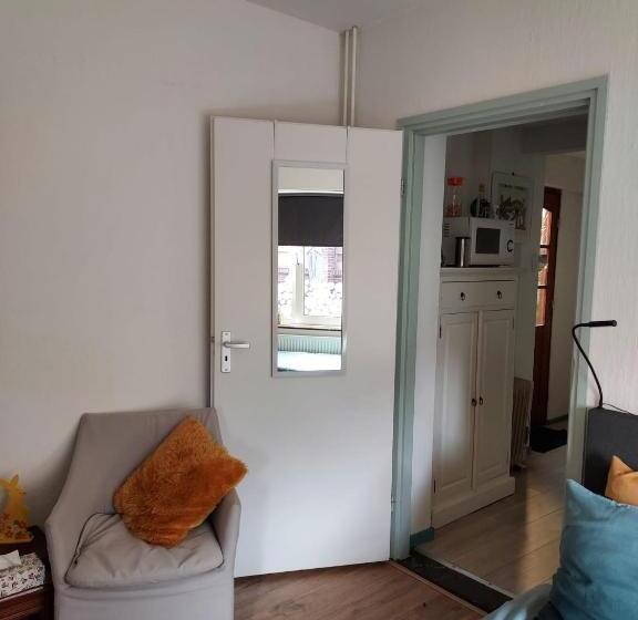 חדר סטנדרט, Os Heem