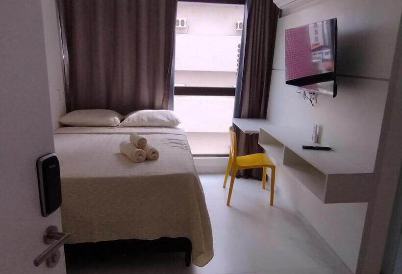 标准工作室, Compact Tambaú 408