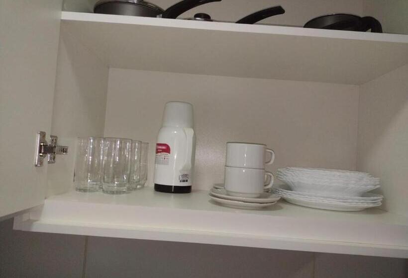 标准工作室, Compact Tambaú 408