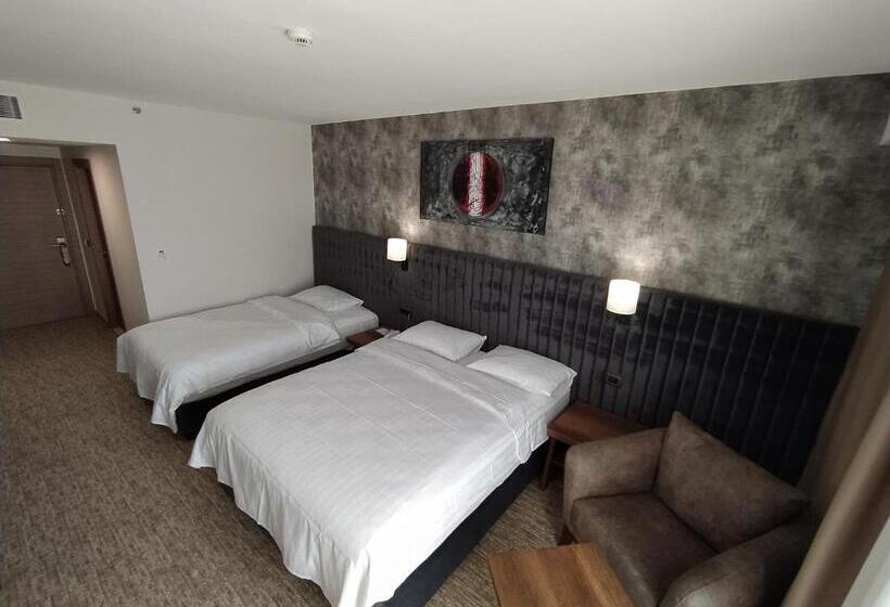 Номер Стандарт Трехместный, Anemon Kent Karabük Otel
