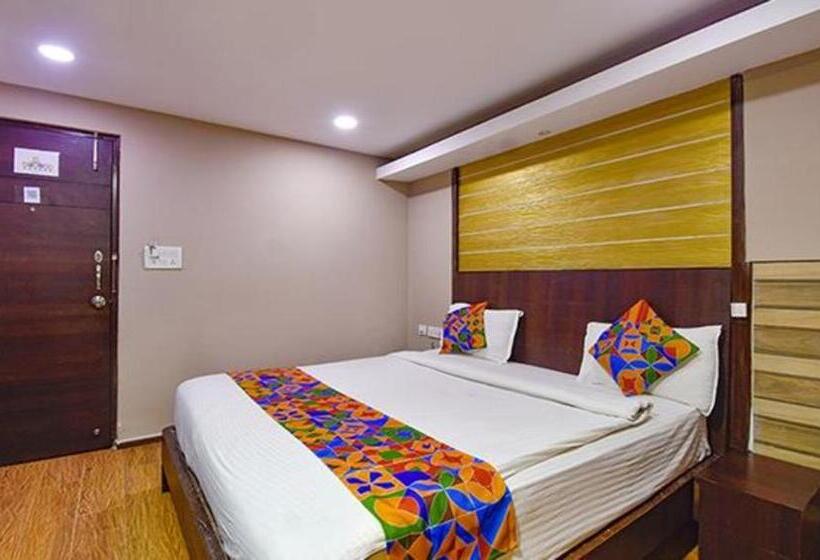 Quarto Deluxe, Fabexpress Ocean Residency, Colva
