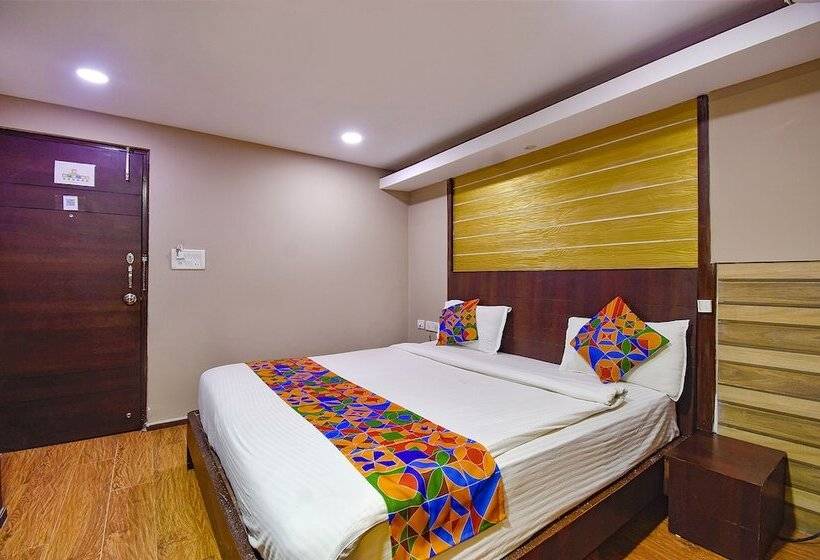Quarto Deluxe, Fabexpress Ocean Residency, Colva