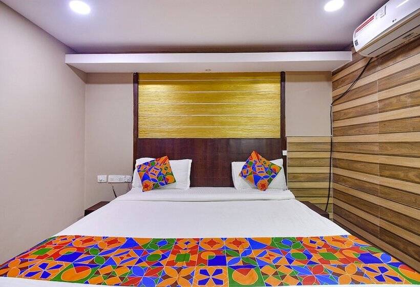 Quarto Deluxe, Fabexpress Ocean Residency, Colva