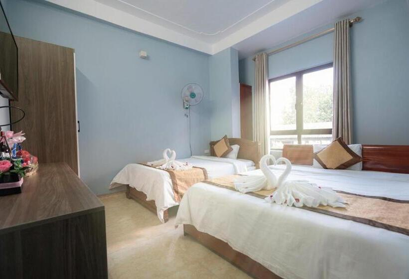 اتاق استاندارد سه نفره, Fancy Hostel And Bar
