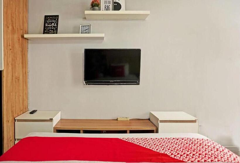 Номер Deluxe, Oyo Life 92962 Apartement Sentraland Karawang By Ratna