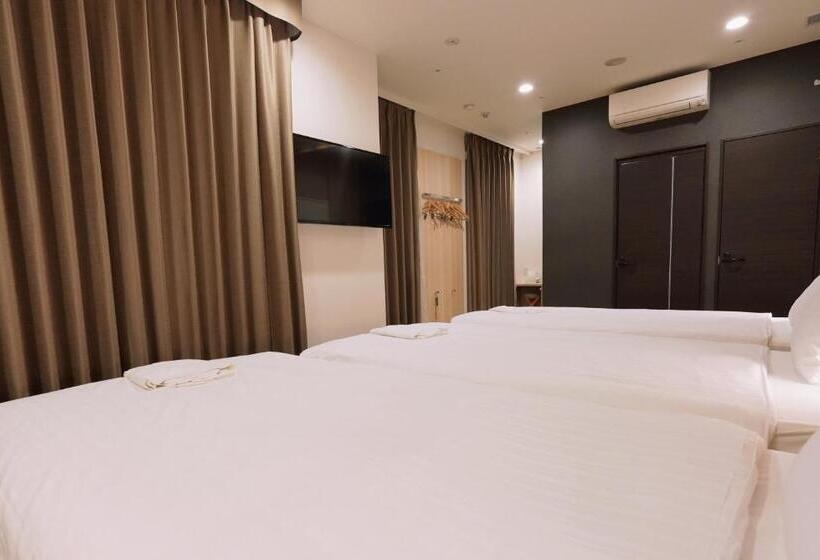 Habitació Triple Estàndard, Park Central Sakura