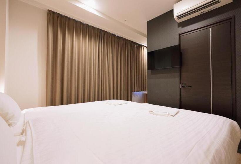 Habitació Quàdruple Estàndard, Park Central Sakura