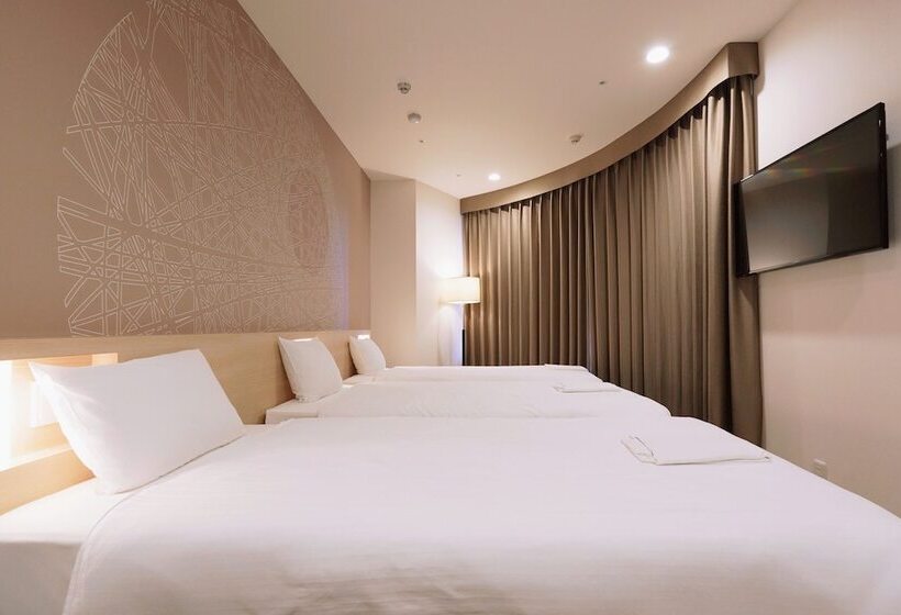 Habitació Triple Estàndard, Park Central Sakura