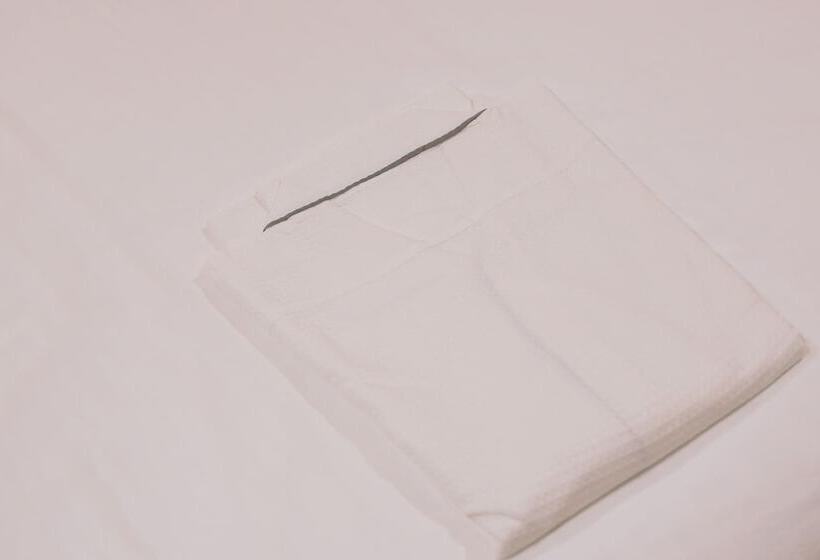 Habitació Triple Estàndard, Park Central Sakura