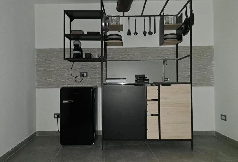 Studio Standard Lit King Size, Alloggiamo