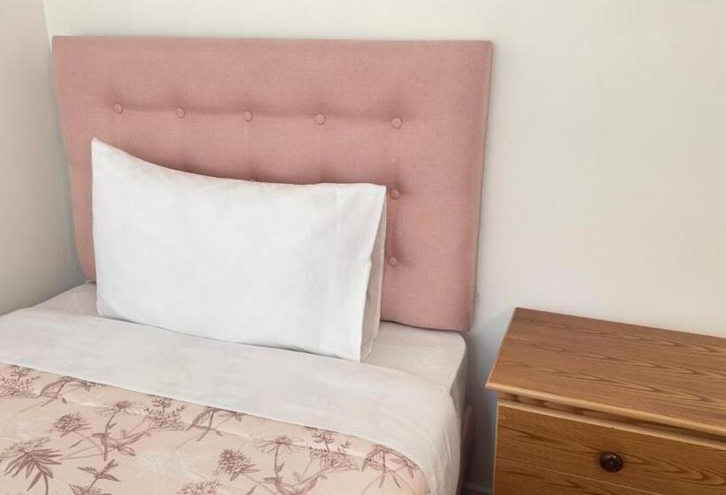 غرفة قياسية فردية حمام مشترك, Hostal