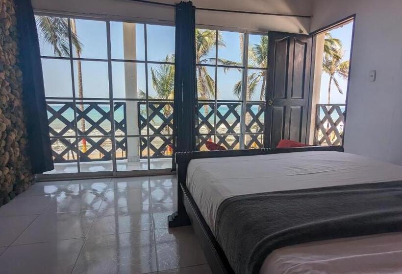 غرفة ديلوكس مطلّة علي البحر, Beach Life Palomino & Beach Club